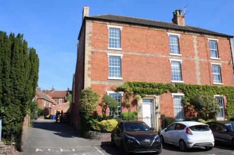 Chapel Street, Caistor, LN7 4 bed semi
