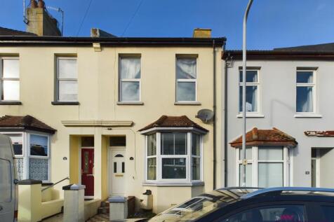 Evelyn Avenue, Newhaven, BN9 3 bed terraced house for sale