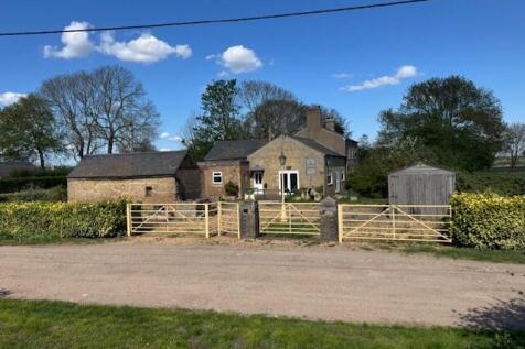 3 bedroom semi-detached bungalow for sale