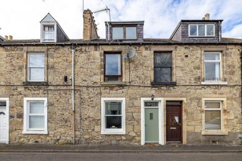 1 bedroom ground floor flat for sale