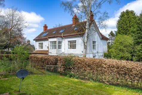 7 bedroom detached house for sale