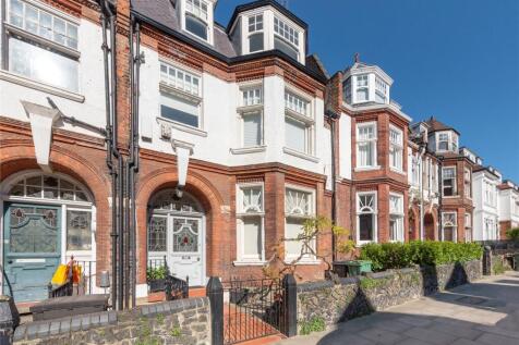 Howitt Road, London, NW3 2 bed apartment for sale