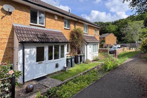 Jubilee Way, Blandford Forum 1 bed cluster house for sale