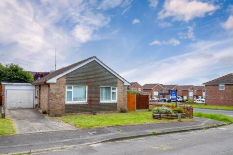 Hinton Close, Blandford Forum 3 bed bungalow for sale