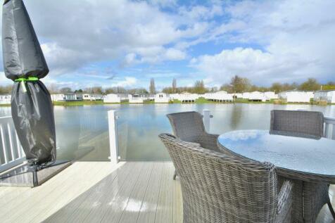 Mallard Lake, Cotswold Hoburne... 2 bed detached house for sale