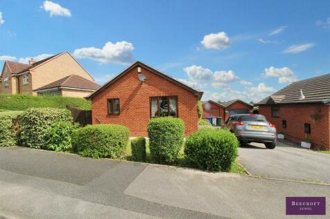 2 bedroom detached bungalow for sale