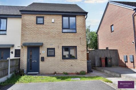3 bedroom town house for sale