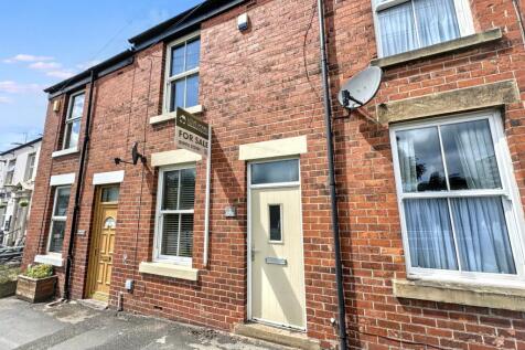 Duncombe Terrace, Preston 2 bed cottage for sale