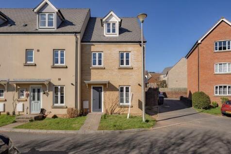 Fishers Mead, Long Ashton 3 bed end of terrace house for sale