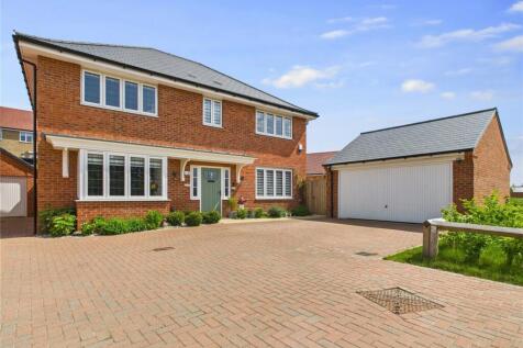 Dunnock Close, Long Melford, Sudbury... 4 bed detached house for sale