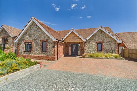 3 bedroom bungalow for sale