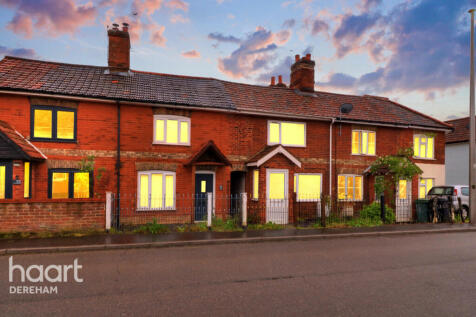 Southend, Dereham 2 bed terraced house for sale