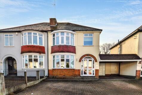 Woodland Road, Wolverhampton, WV3 3 bed semi