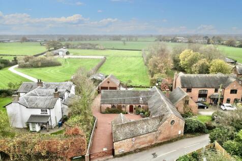 4 bedroom barn conversion for sale