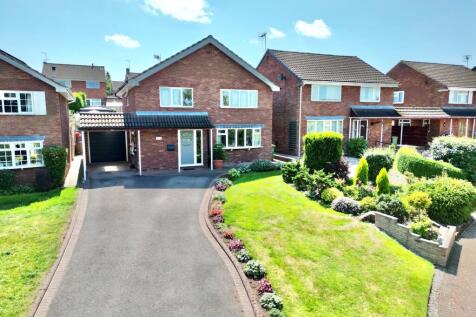 Badgers Croft, Eccleshall, ST21 4 bed detached house for sale