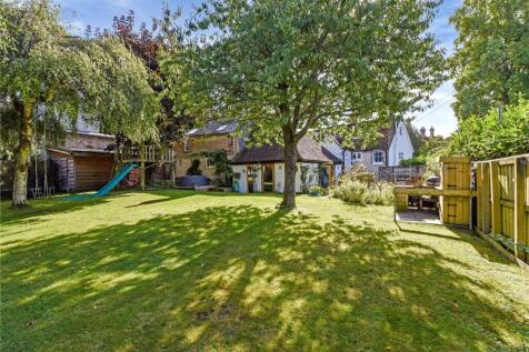 Selborne, Alton, Hampshire, GU34 4 bed semi