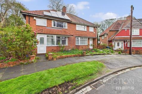 3 bedroom semi-detached house for sale