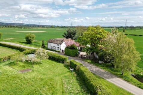 Common Road, South Cave 4 bed detached house for sale