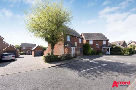 Laburnum Grove, South Ockendon, RM15 4 bed detached house for sale