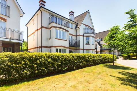 Railton Road, Guildford, Surrey, GU2 5 bed semi