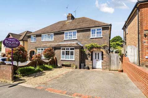 Rydes Hill Road, Guildford, Surrey, GU2 3 bed semi