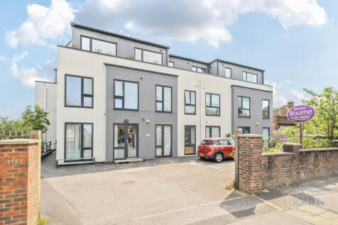 Worplesdon Road, Guildford, Surrey, GU2 2 bed apartment for sale