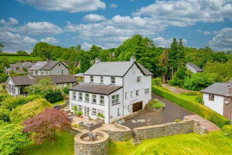 4 bedroom country house for sale