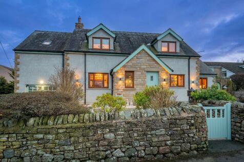 4 bedroom country house for sale