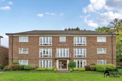 Lynden Hyrst, Addiscombe Road... 2 bed apartment for sale