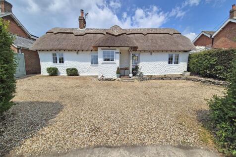 Waterditch Road, Bransgore... 3 bed bungalow for sale