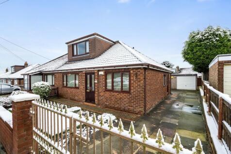 3 bedroom semi-detached bungalow for sale