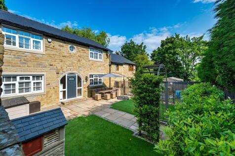 Orrell Road, Orrell, Wigan, Greater... 3 bed semi