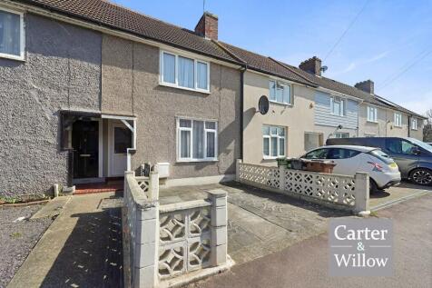 Hunters Hall Road, Dagenham, Essex 3 bed terraced house for sale