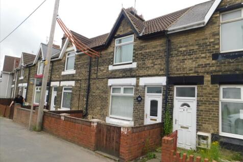 TINDALE CRESCENT, BISHOP AUCKLAND 2 bed terraced house for sale