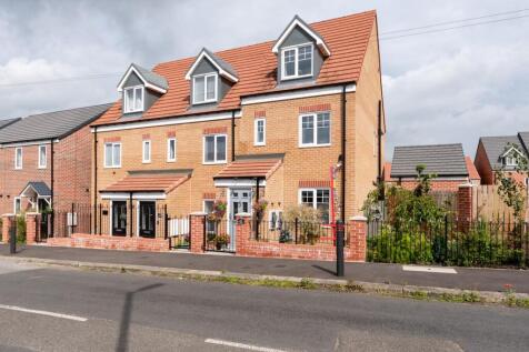 Hillside Road, Coundon, Bishop... 3 bed townhouse for sale