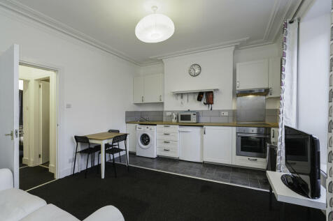 Clifton Road, Aberdeen 2 bed apartment for sale