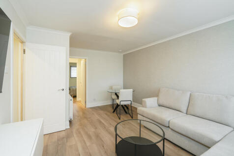Earns Heugh Crescent, Cove Bay, Aberdeen 1 bed apartment for sale