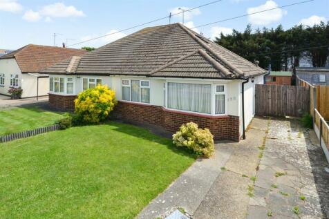 3 bedroom semi-detached bungalow for sale