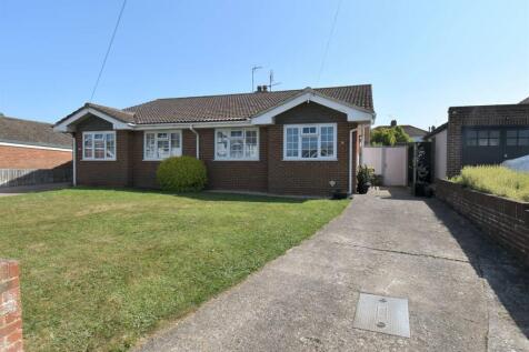 2 bedroom semi-detached bungalow for sale