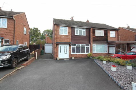 Fairview Crescent, Kingswinford DY6 3 bed semi