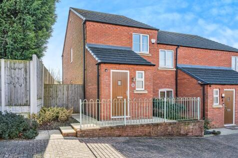 2 bedroom end of terrace house for sale