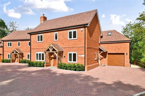 Frog Lane, Mapledurwell, Hampshire, RG25 4 bed detached house for sale