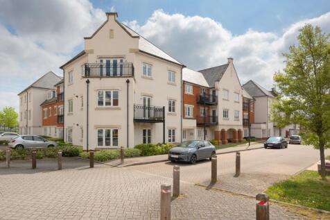 Longhurst Avenue, Horsham, RH12 2 bed flat for sale