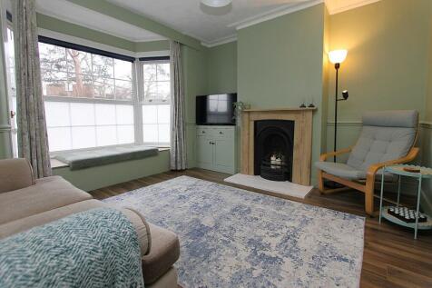 Chester Road North, Kidderminster, DY10 3 bed terraced house for sale