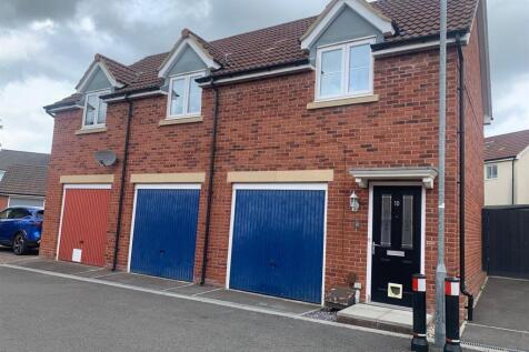 Enstone Close, Swindon SN2 2 bed detached house for sale
