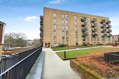Augustus House, Hemel Hempstead HP1 1 bed apartment for sale