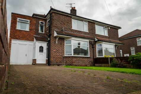 4 bedroom semi-detached house for sale