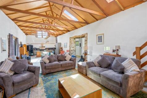 3 bedroom barn conversion for sale