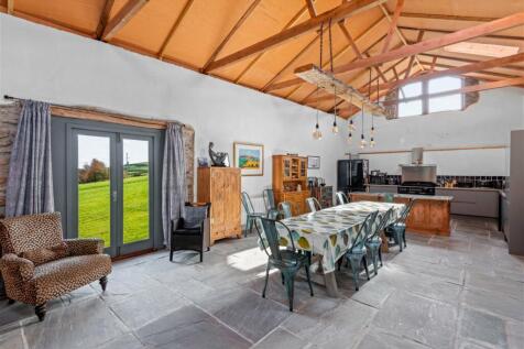 3 bedroom barn conversion for sale