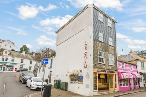 4 bedroom apartment for sale